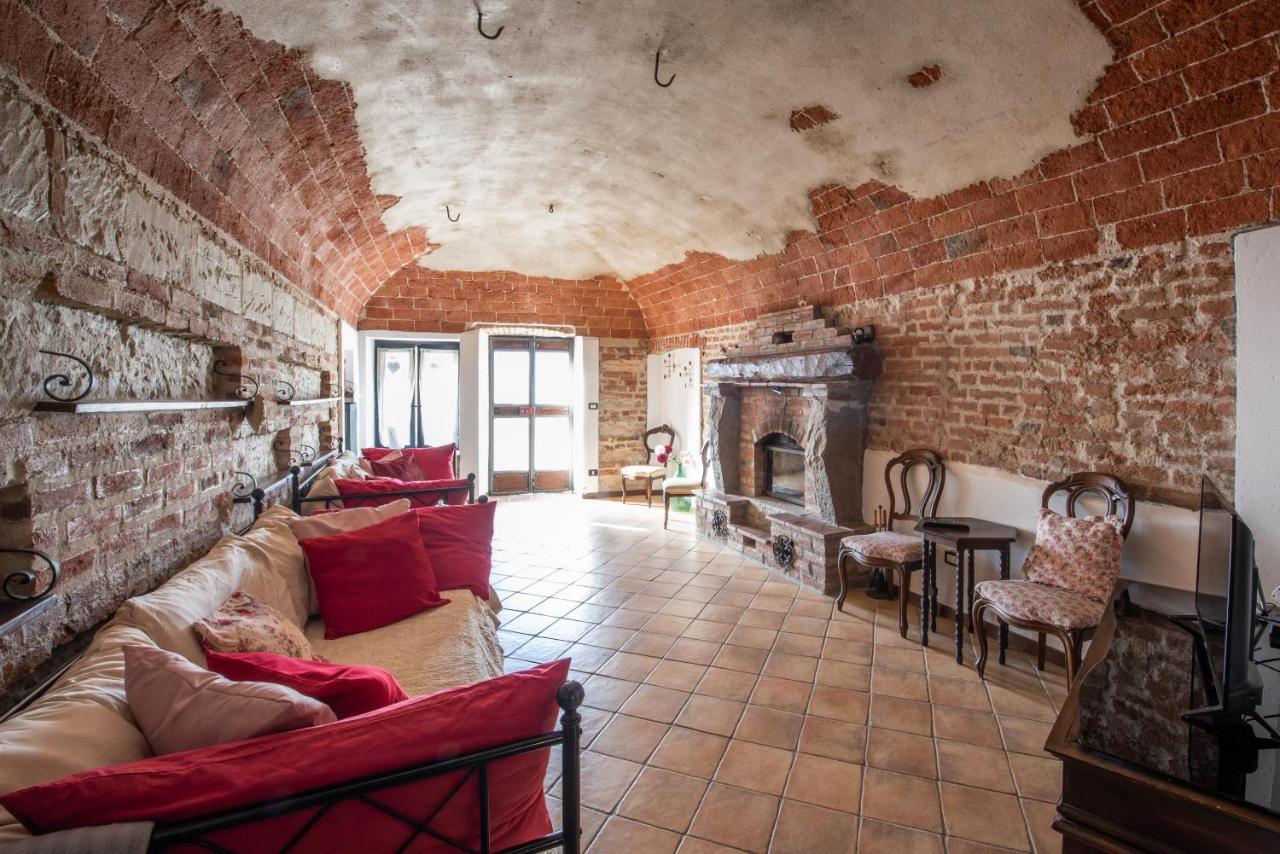 Ferienwohnung Casa Del Nebbiolo Camino Exterior foto