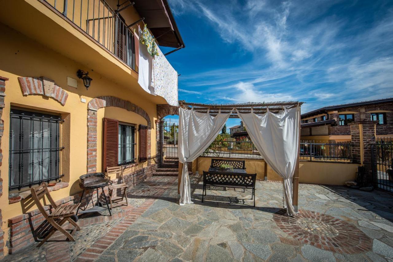 Ferienwohnung Casa Del Nebbiolo Camino Exterior foto